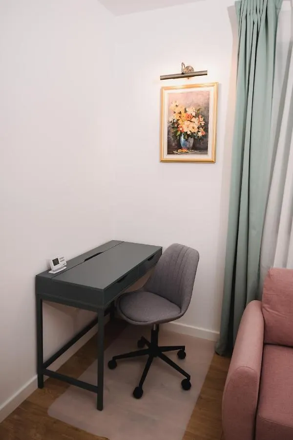 Cotroceni Accommodations Bucharest 0*,  Romania