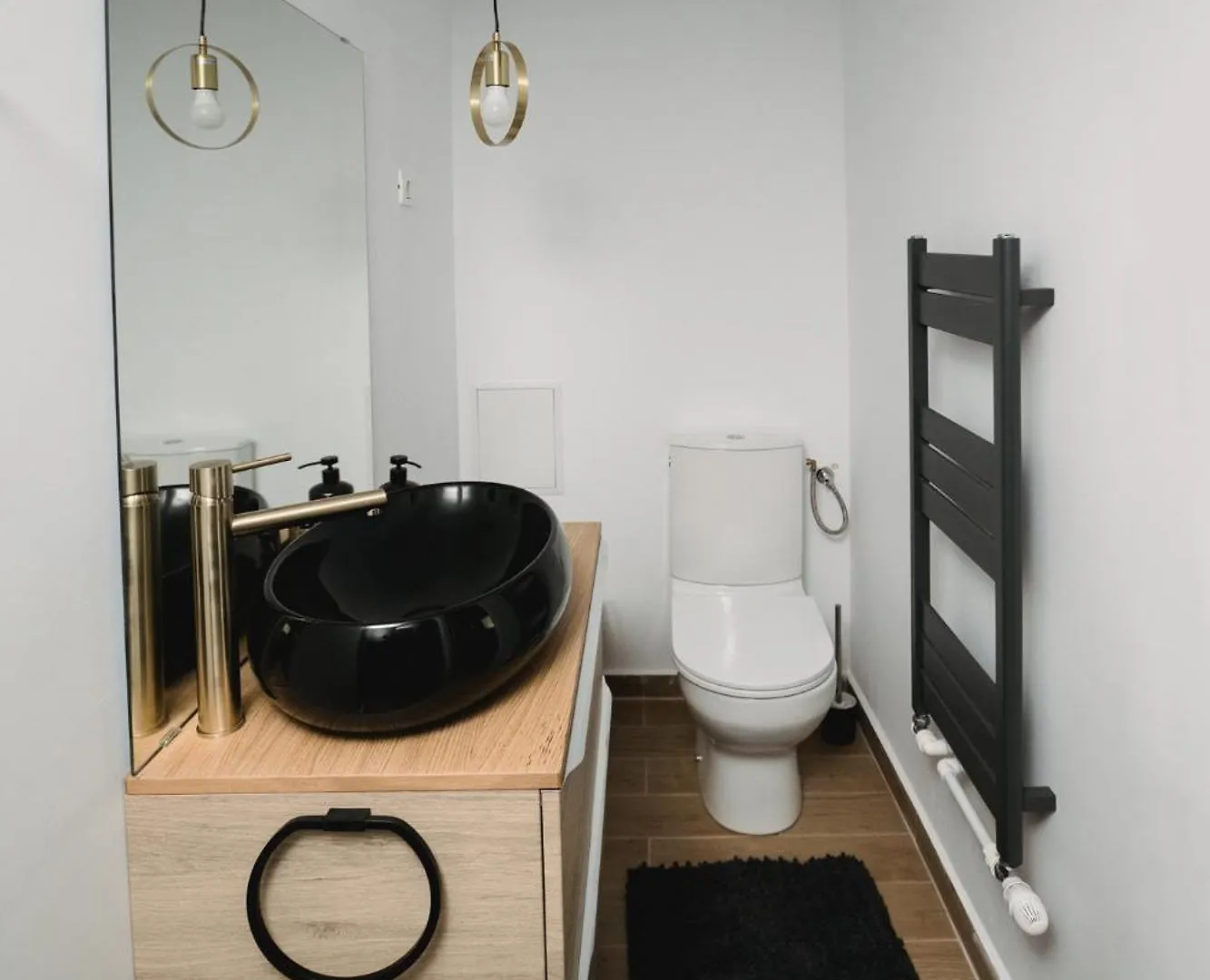 Apartment Cotroceni Accommodations Bucharest Romania